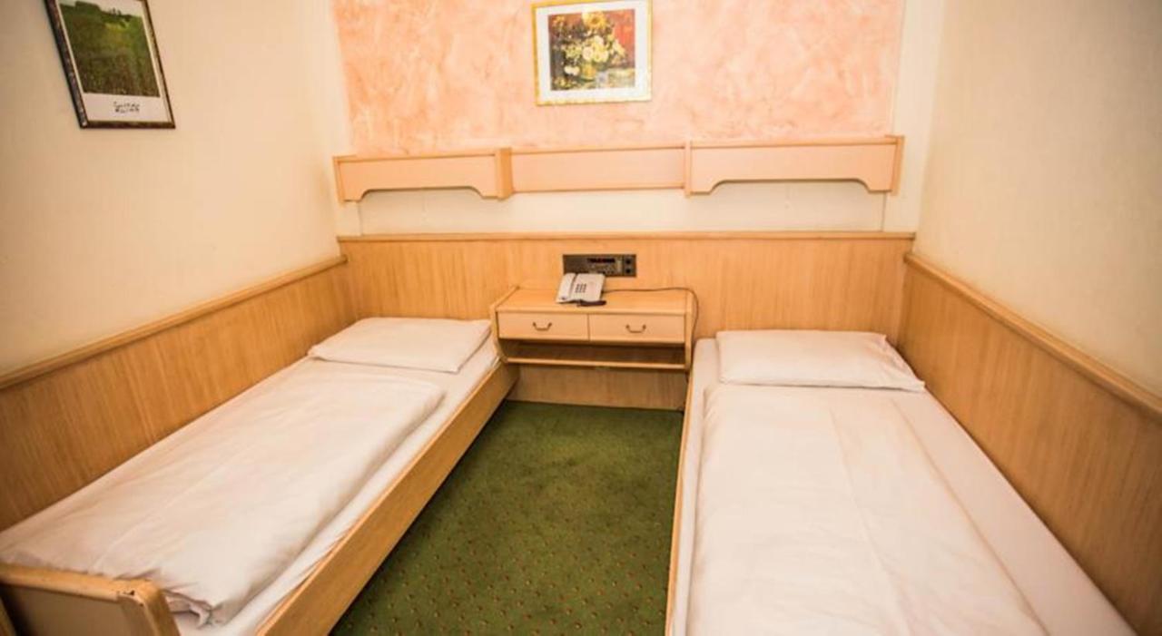 Hotel Hadrigan Вена Экстерьер фото